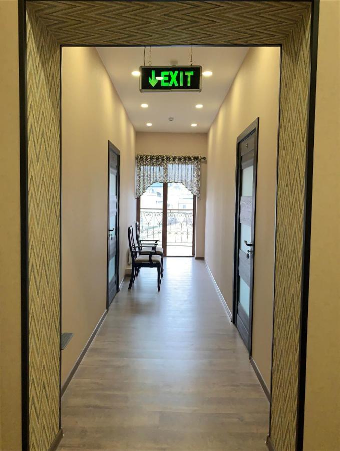 Hotel Al-Rajabiy Tasken Kültér fotó