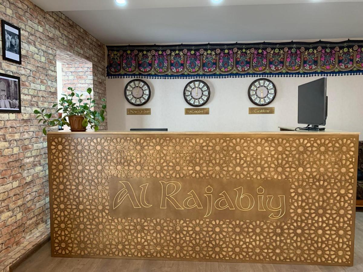 Hotel Al-Rajabiy Tasken Kültér fotó